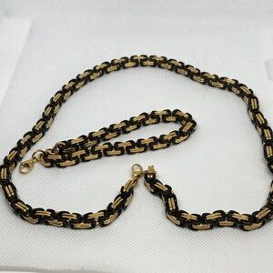 Elegant Black and Gold Chain Necklace and Bracelet Set